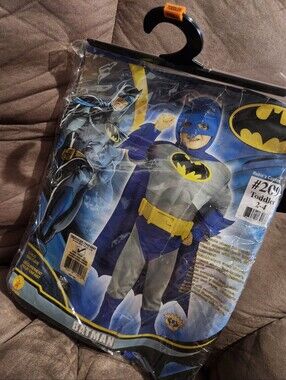 DC Batman Toddler Costume 2-4 Jumpsuit Head Gear W/Cape Belt Halloween Rubie's